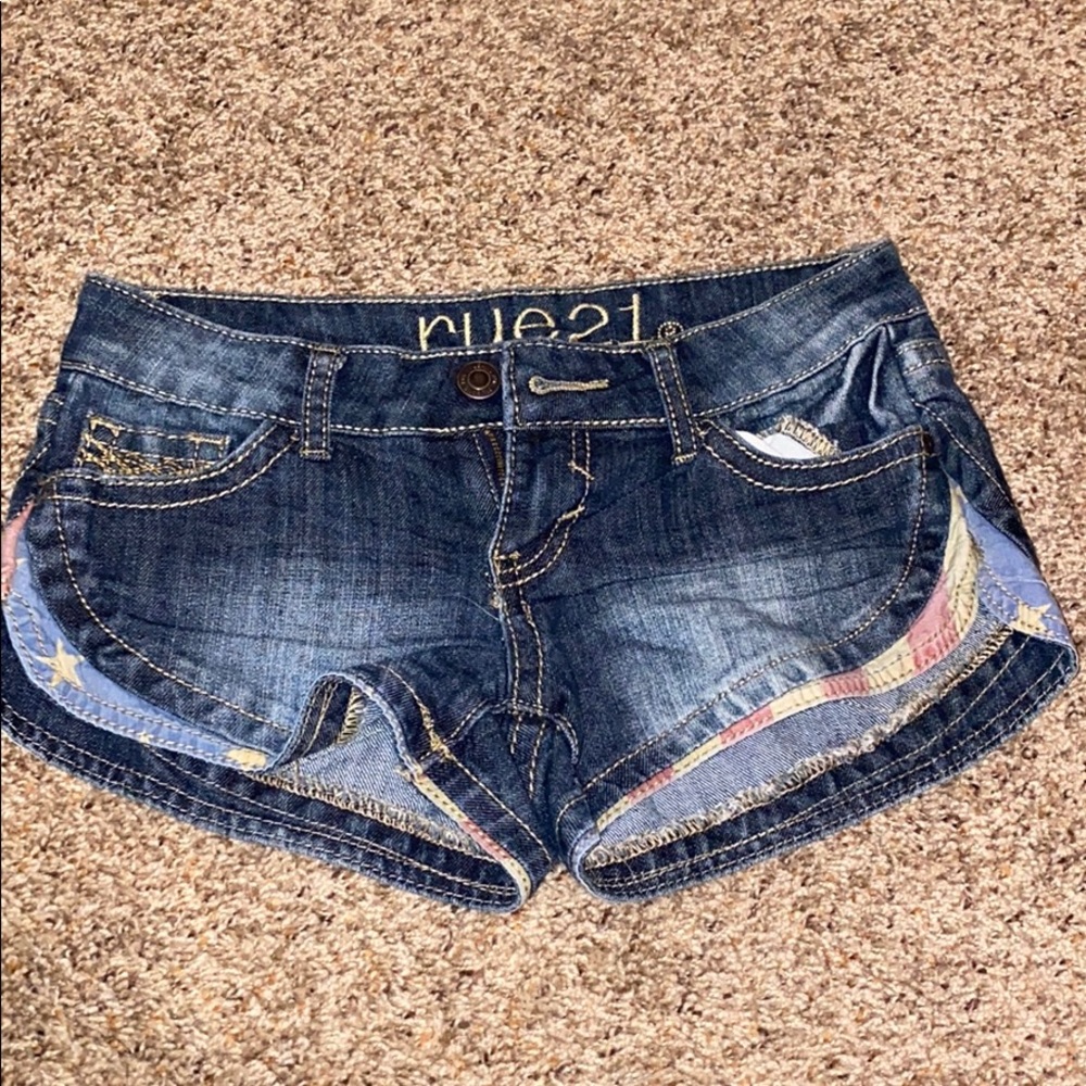 Rue21 American short